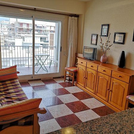 Apartamento A Pie De Playa-Edificio Bonaire غانديا المظهر الخارجي الصورة