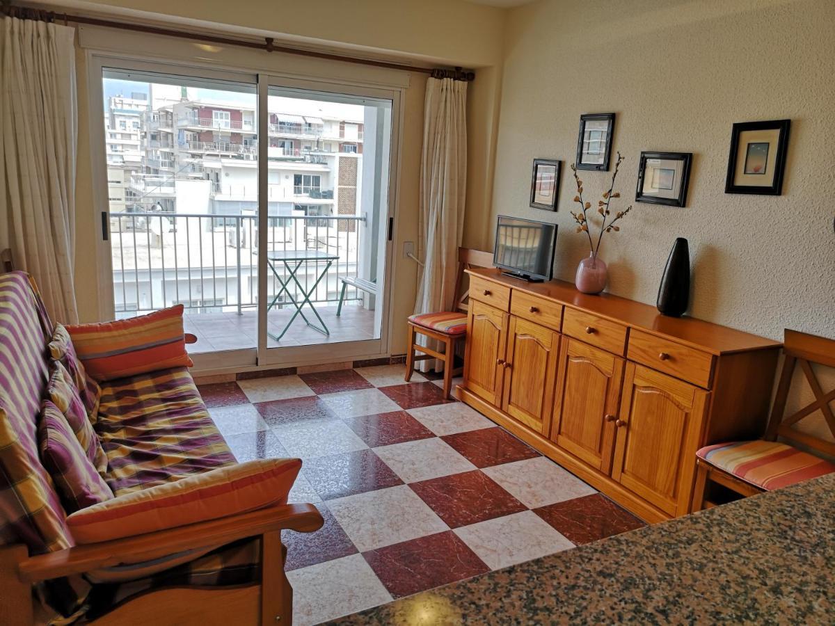 Apartamento A Pie De Playa-Edificio Bonaire غانديا المظهر الخارجي الصورة
