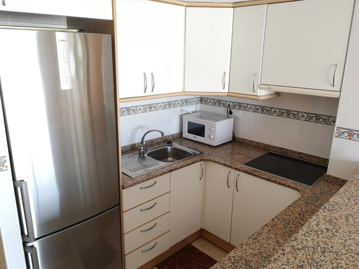 Apartamento A Pie De Playa-Edificio Bonaire غانديا المظهر الخارجي الصورة